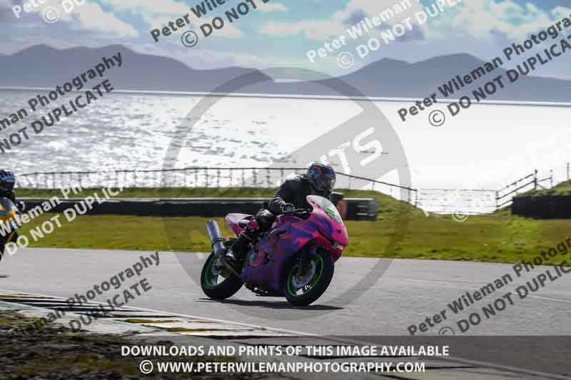 anglesey no limits trackday;anglesey photographs;anglesey trackday photographs;enduro digital images;event digital images;eventdigitalimages;no limits trackdays;peter wileman photography;racing digital images;trac mon;trackday digital images;trackday photos;ty croes